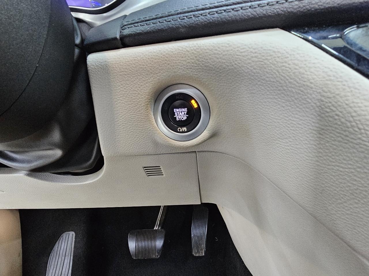 Chrysler Pacifica Limited 2017