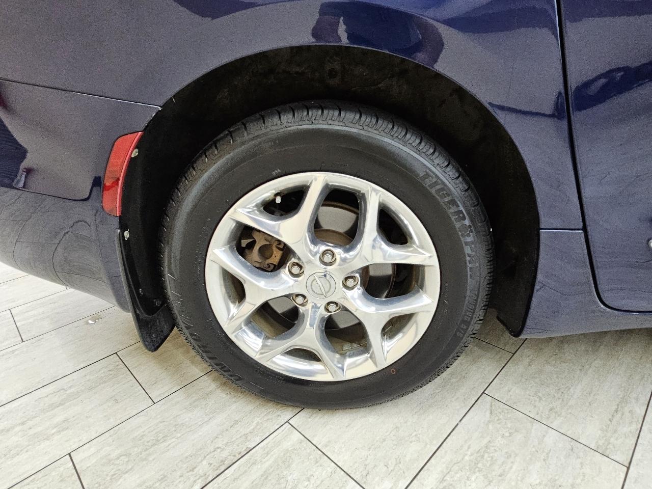 Chrysler Pacifica Limited 2017
