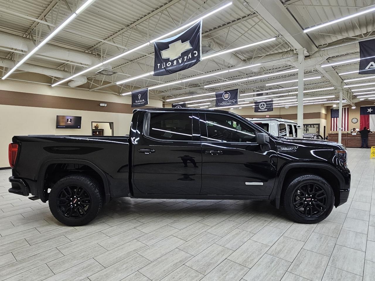 GMC Sierra 1500 Elevation Crew Cab 2WD 2023