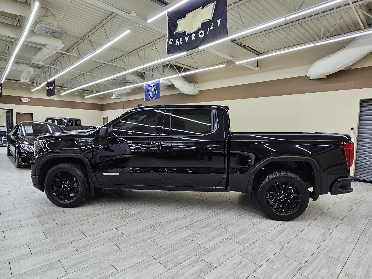 GMC Sierra 1500 Elevation Crew Cab 2WD 2023