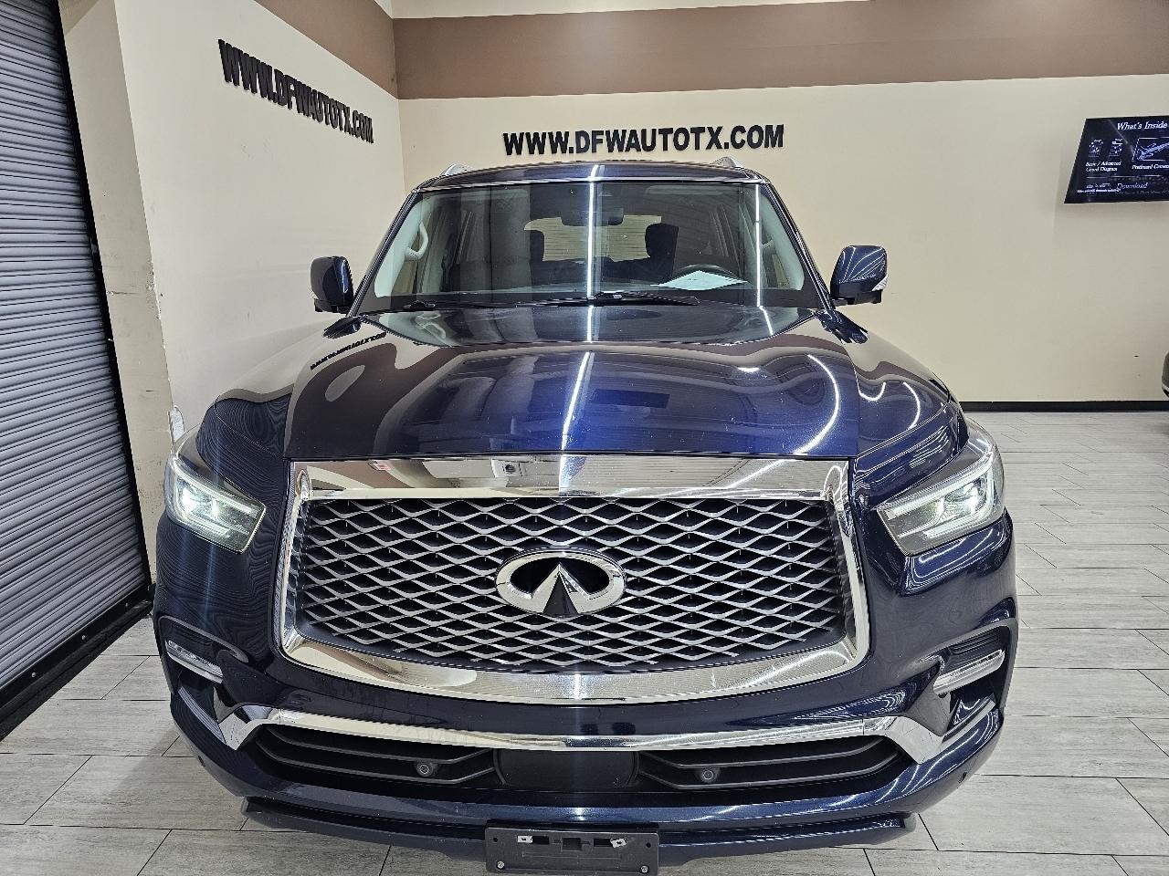 Infiniti QX80 LUXE 2021