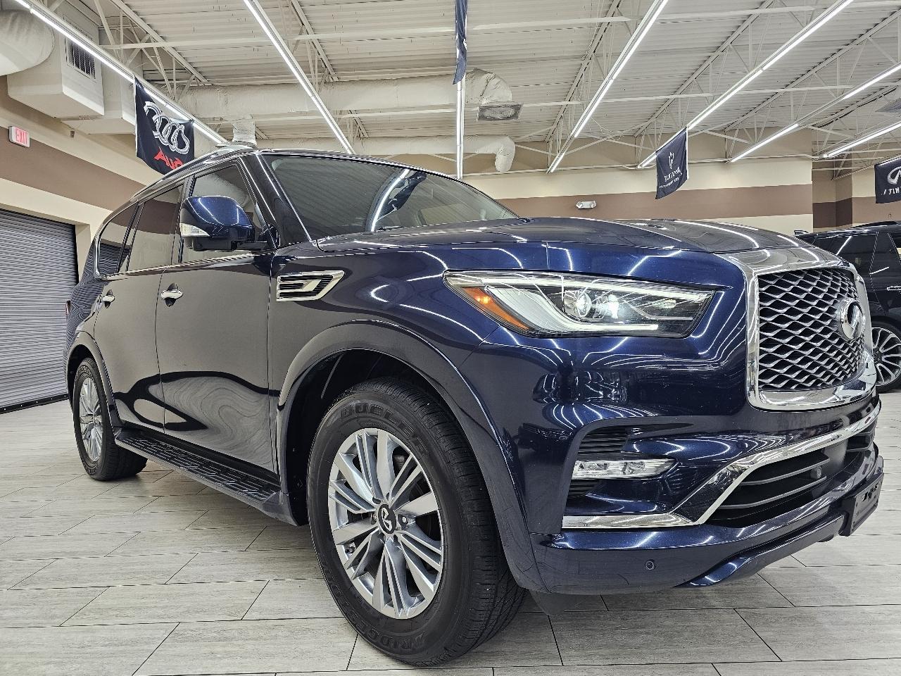 Infiniti QX80 LUXE 2021