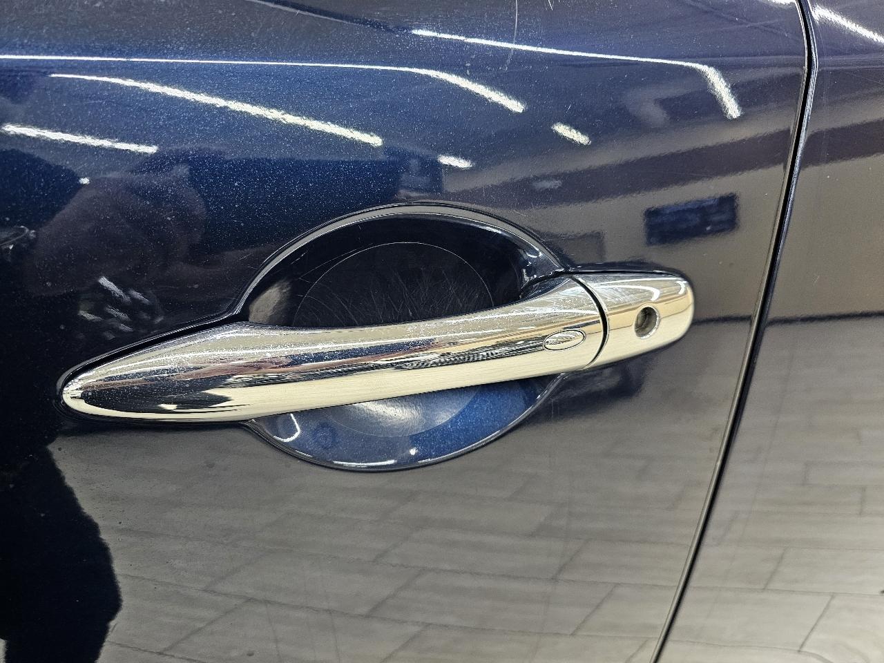Infiniti QX80 LUXE 2021