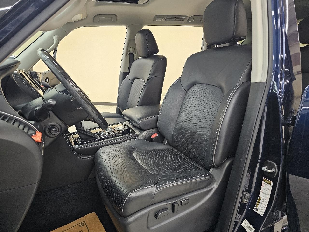 Infiniti QX80 LUXE 2021