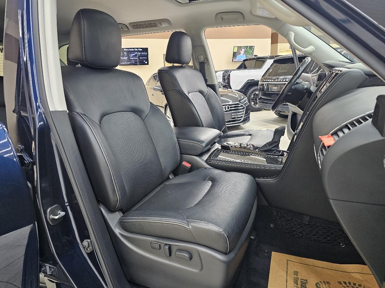 Infiniti QX80 LUXE 2021