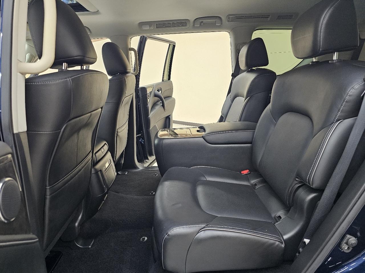 Infiniti QX80 LUXE 2021