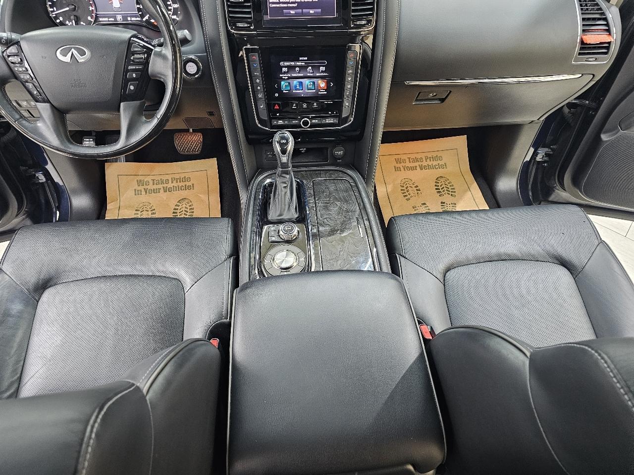 Infiniti QX80 LUXE 2021