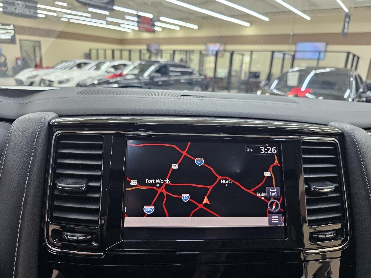 Infiniti QX80 LUXE 2021