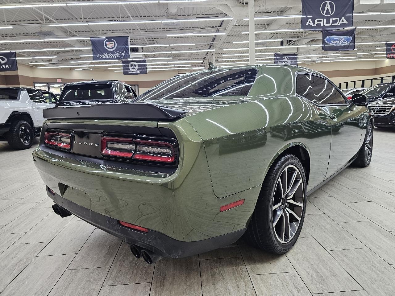 Dodge Challenger R/T Plus 2023