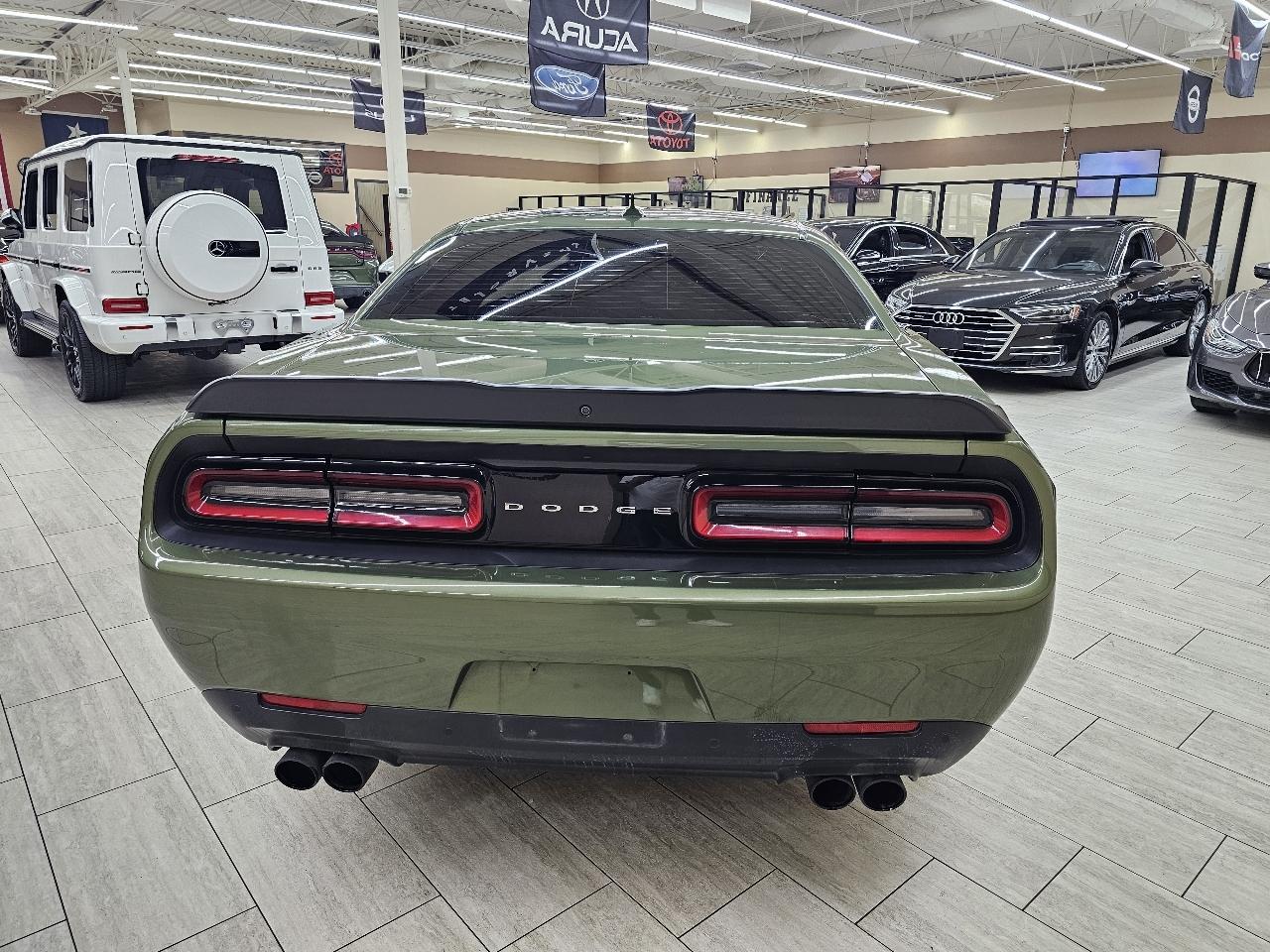 Dodge Challenger R/T Plus 2023