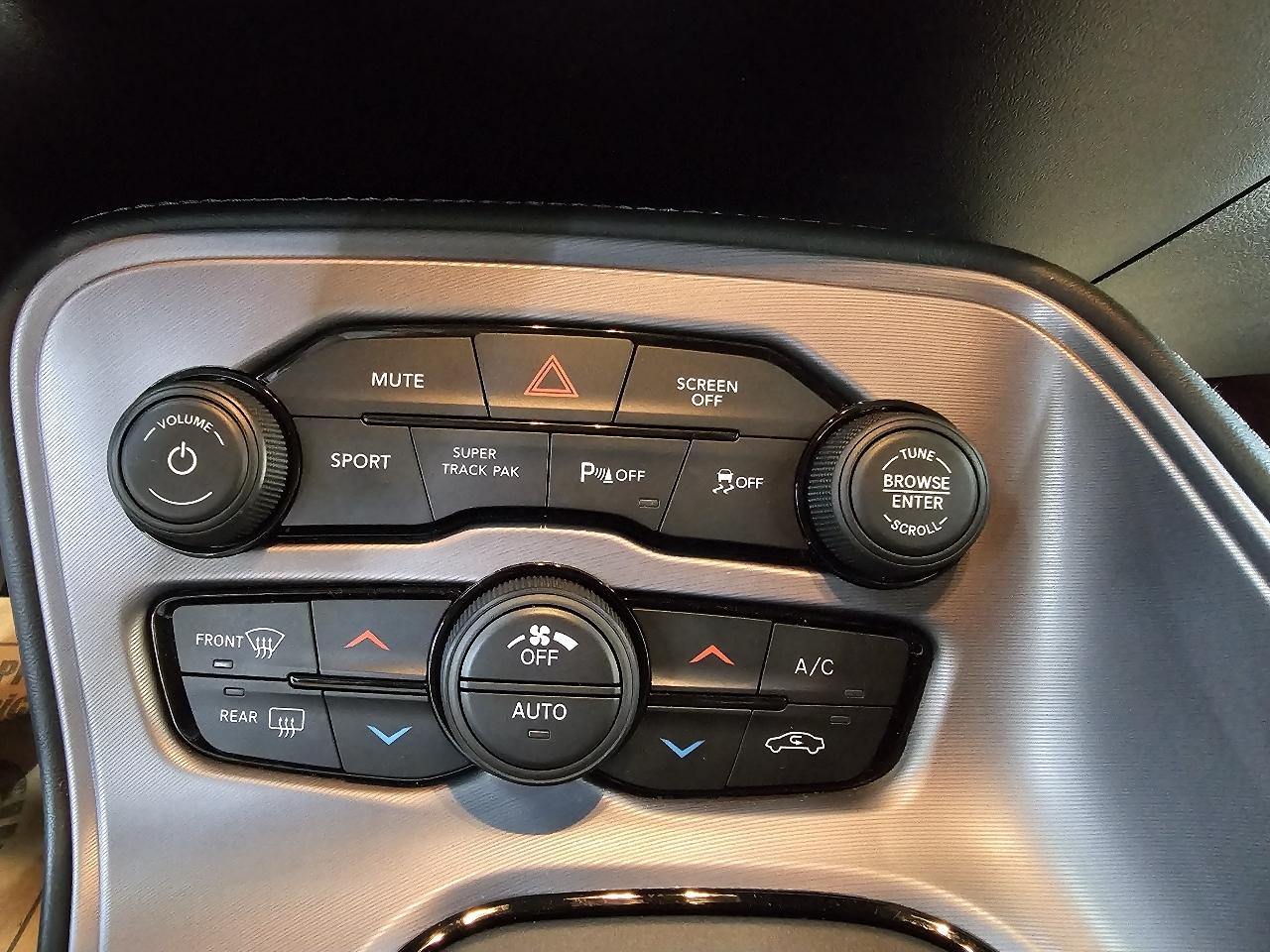 Dodge Challenger R/T Plus 2023
