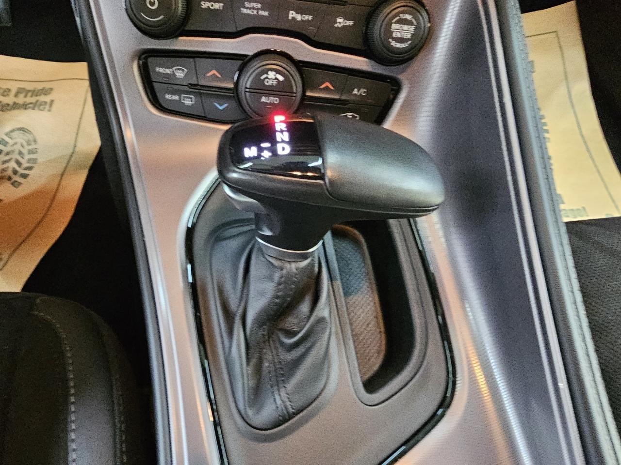 Dodge Challenger R/T Plus 2023