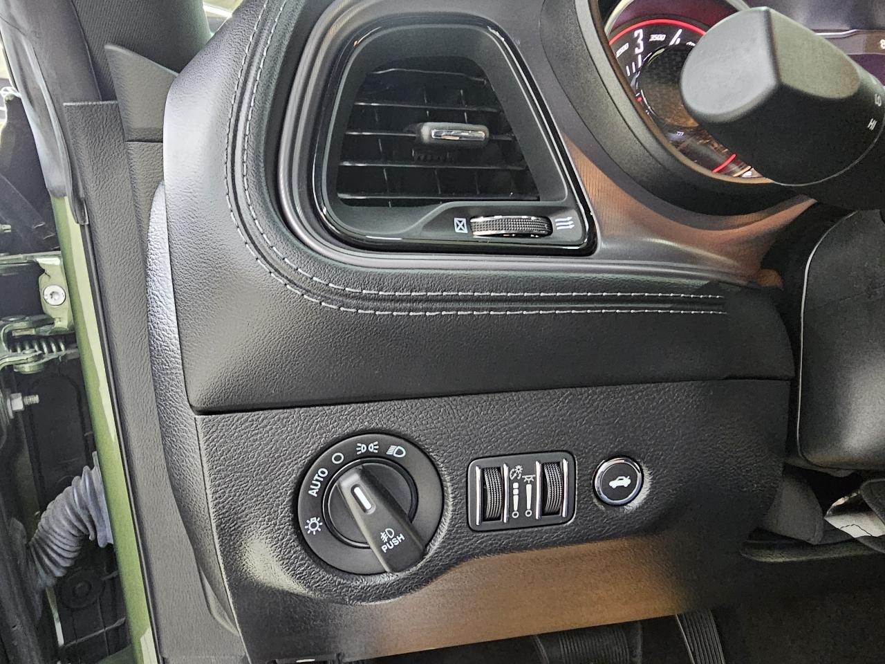 Dodge Challenger R/T Plus 2023