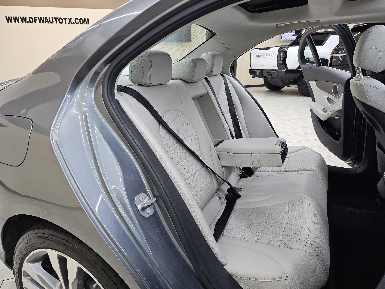 Mercedes-Benz C-Class C300 Sedan 2017