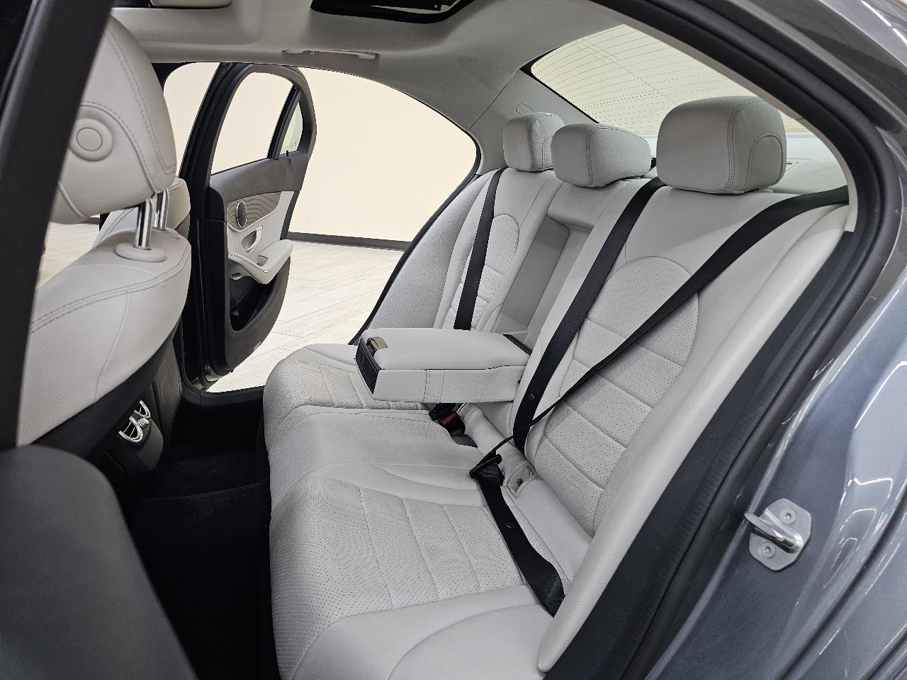 Mercedes-Benz C-Class C300 Sedan 2017
