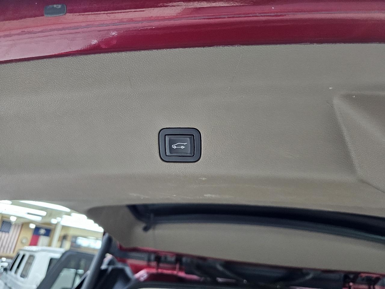 GMC Yukon Denali 2WD 2021
