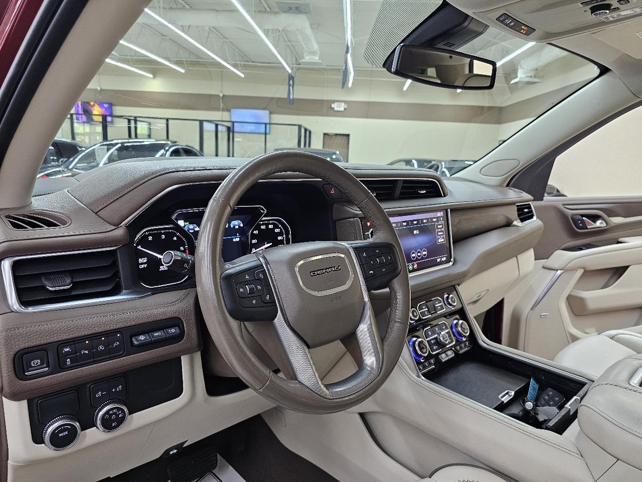 GMC Yukon Denali 2WD 2021