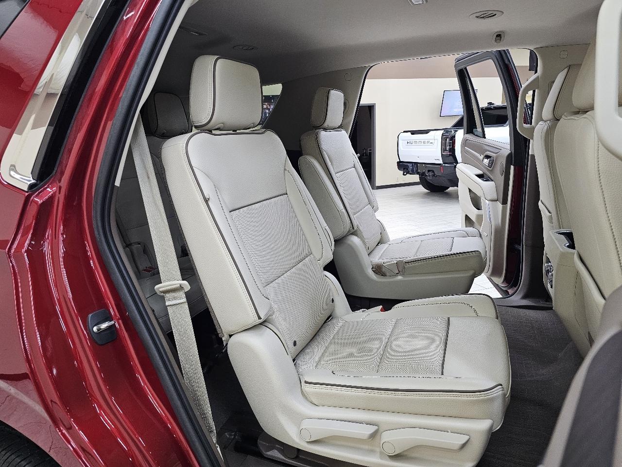 GMC Yukon Denali 2WD 2021