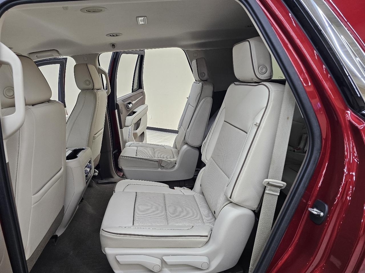 GMC Yukon Denali 2WD 2021