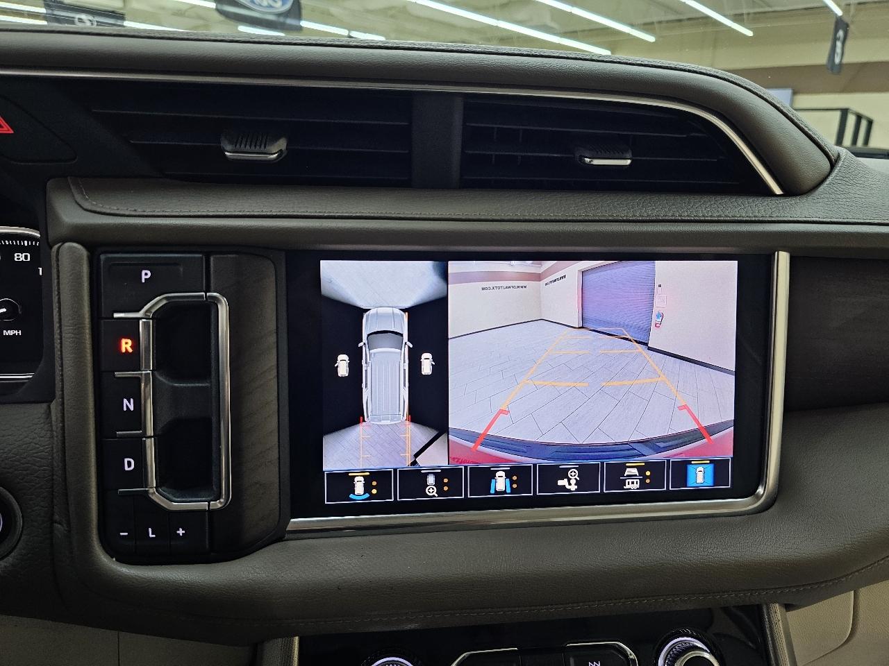 GMC Yukon Denali 2WD 2021