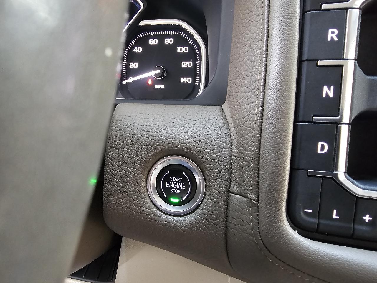 GMC Yukon Denali 2WD 2021