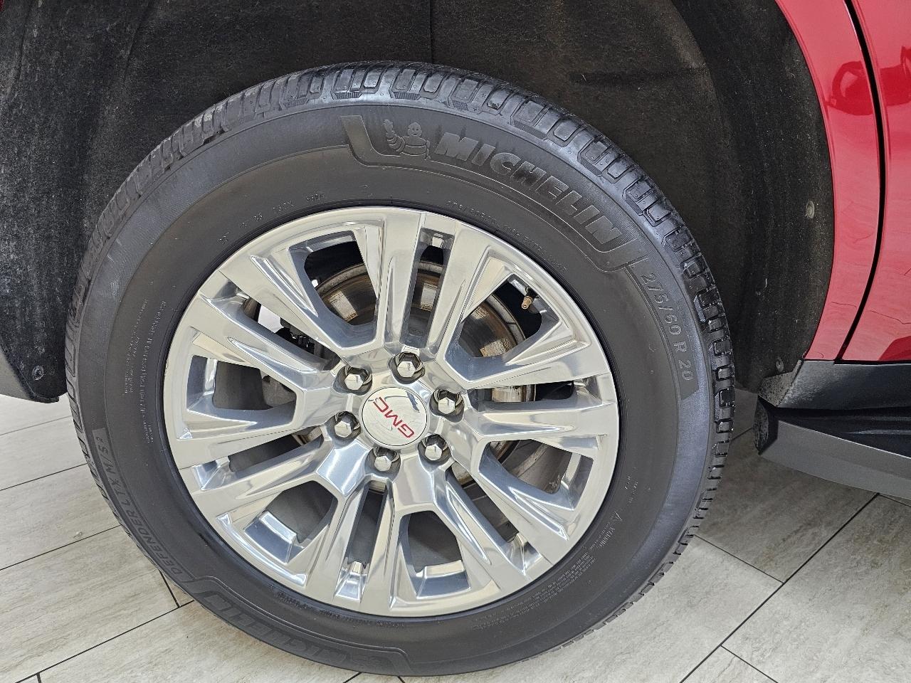 GMC Yukon Denali 2WD 2021