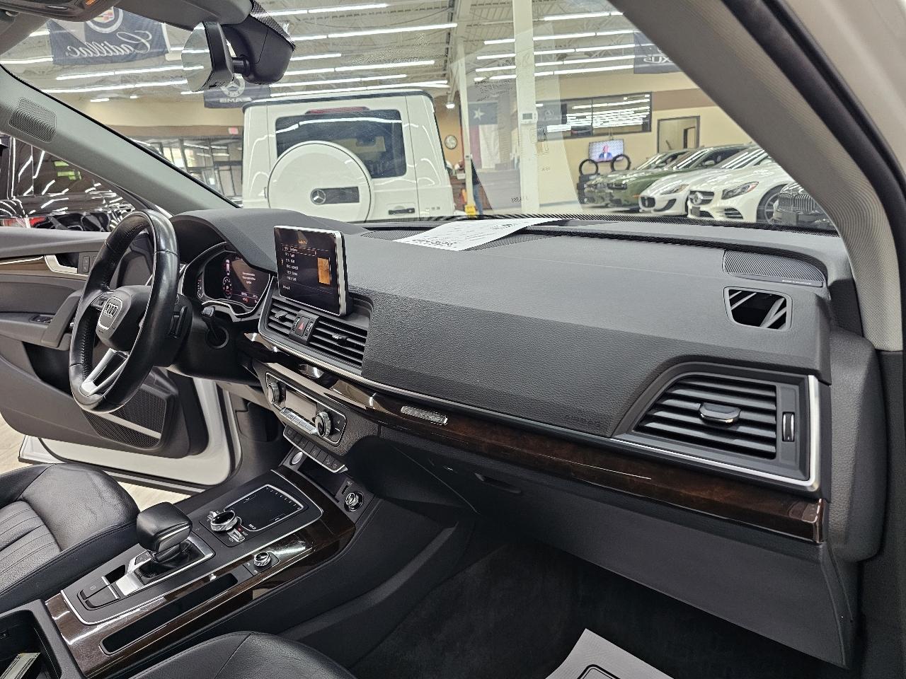Audi Q5 2.0T Premium Plus quattro 2018
