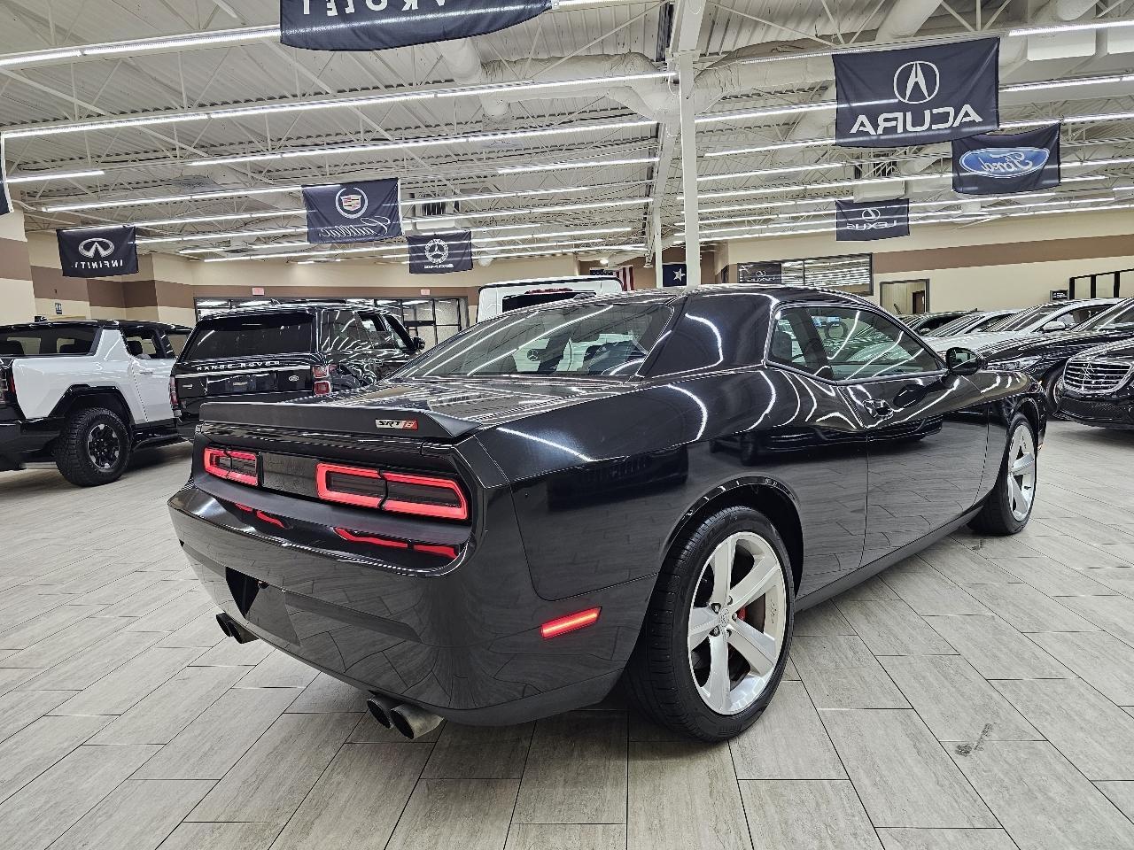 Dodge Challenger SRT8 2010