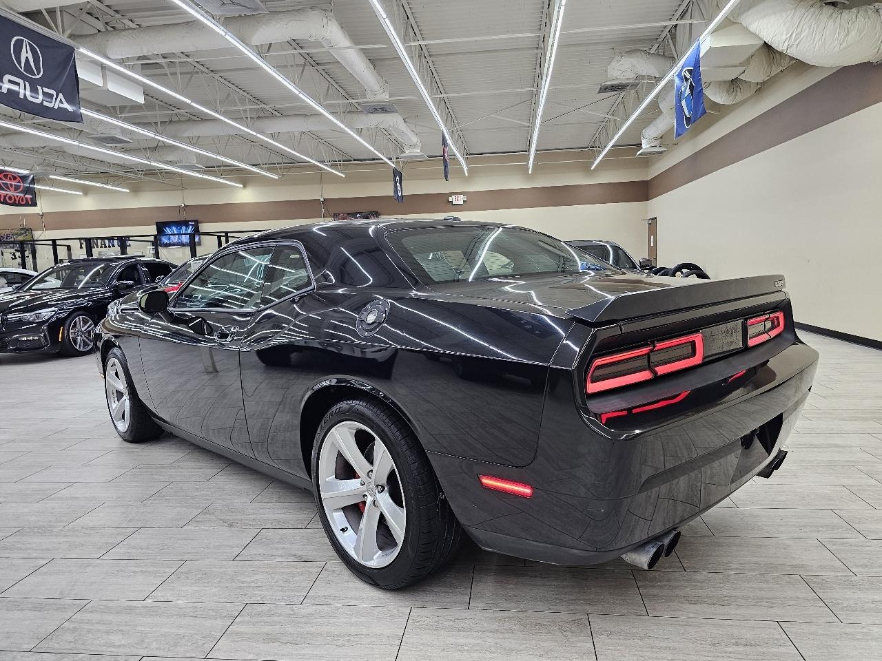 Dodge Challenger SRT8 2010