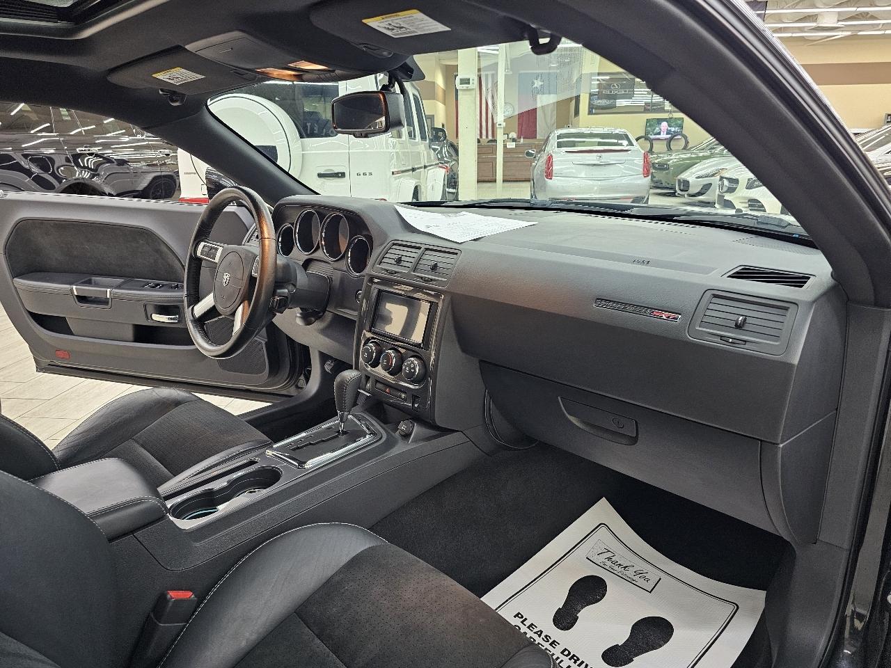 Dodge Challenger SRT8 2010