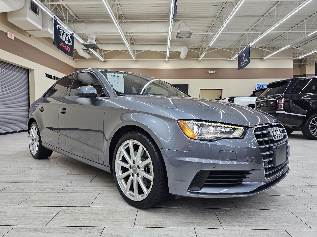Audi A3  2016