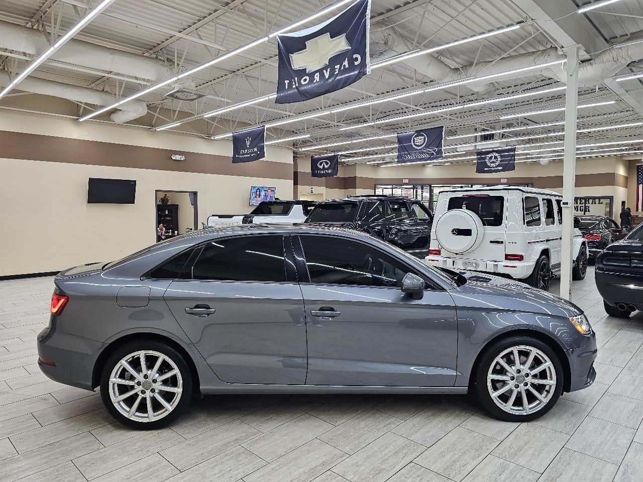 Audi A3  2016