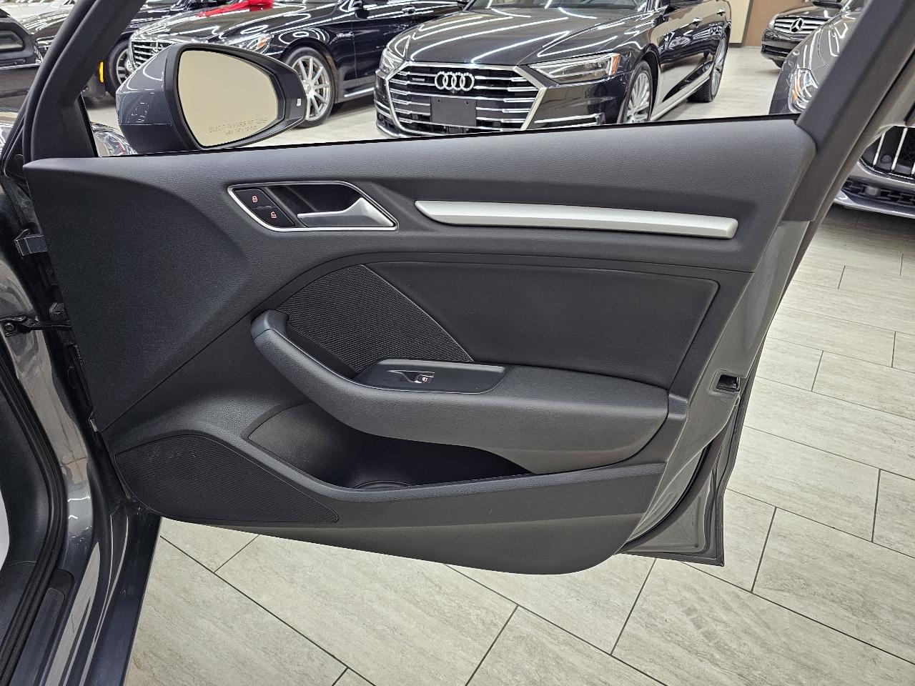 Audi A3  2016