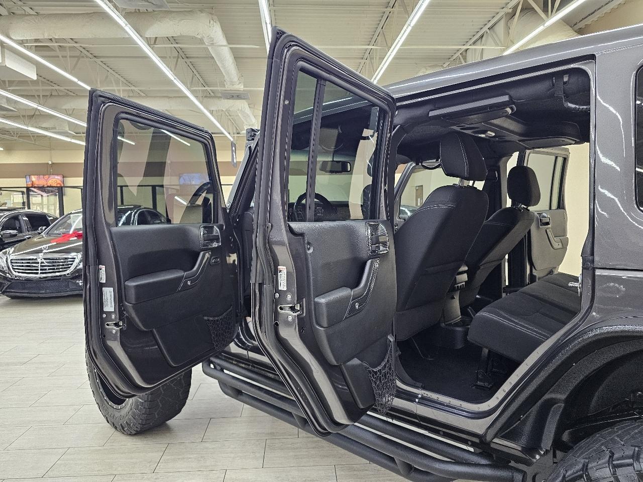 Jeep Wrangler Unlimited Rubicon 4WD 2016