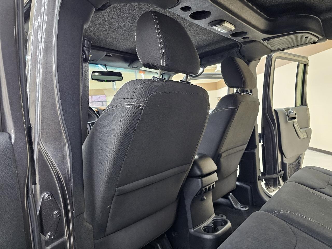 Jeep Wrangler Unlimited Rubicon 4WD 2016