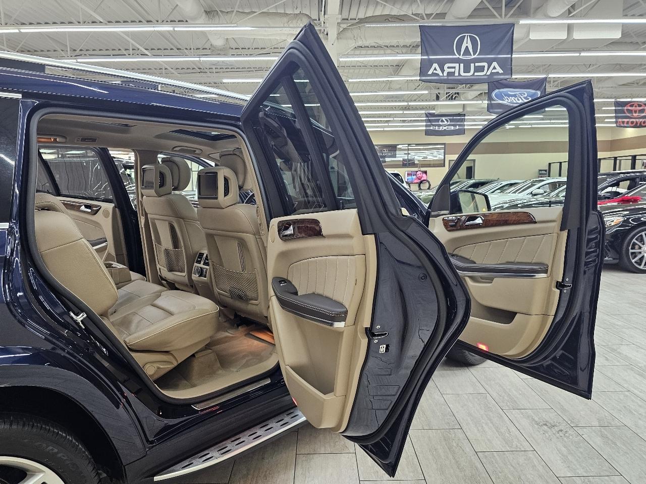 Mercedes-Benz GL-Class GL550 4MATIC 2014