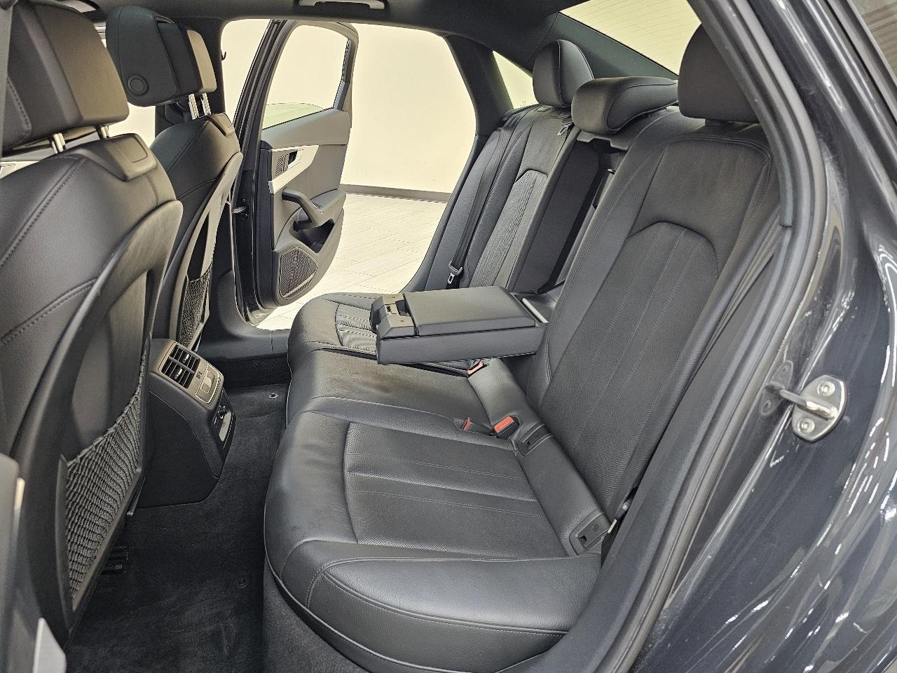 Audi A4 2.0 TFSI Premium Plus quattro 7A 2019