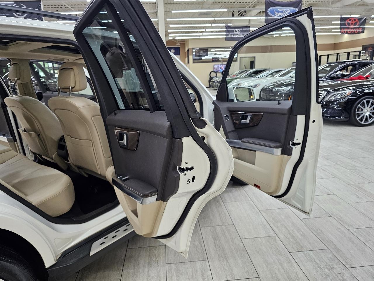 Mercedes-Benz GLK-Class GLK350 4MATIC 2014