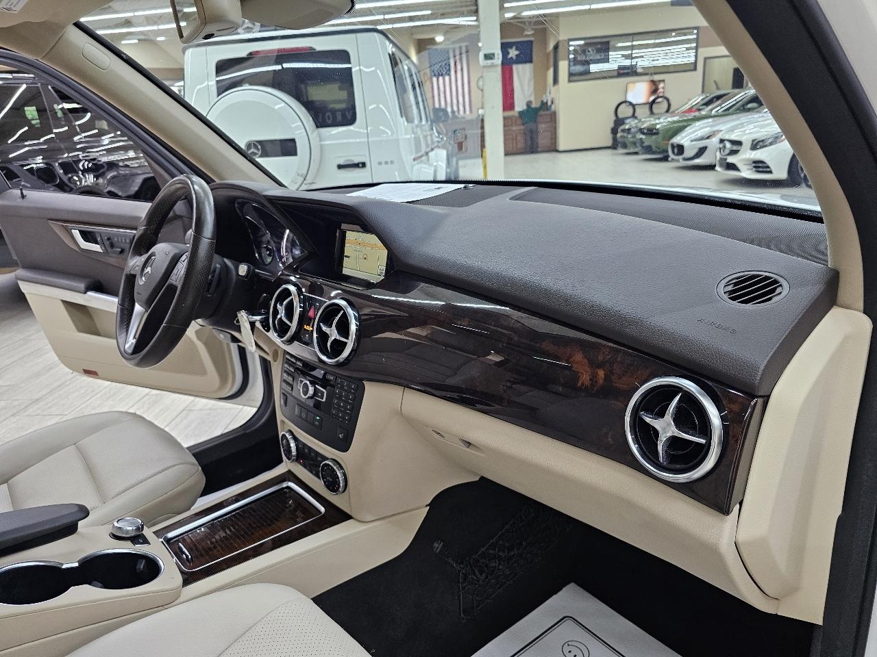 Mercedes-Benz GLK-Class GLK350 4MATIC 2014