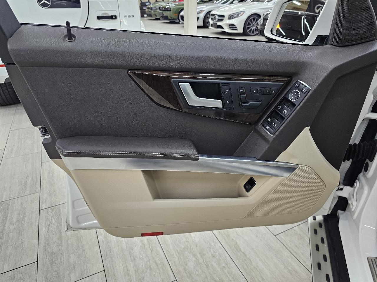 Mercedes-Benz GLK-Class GLK350 4MATIC 2014