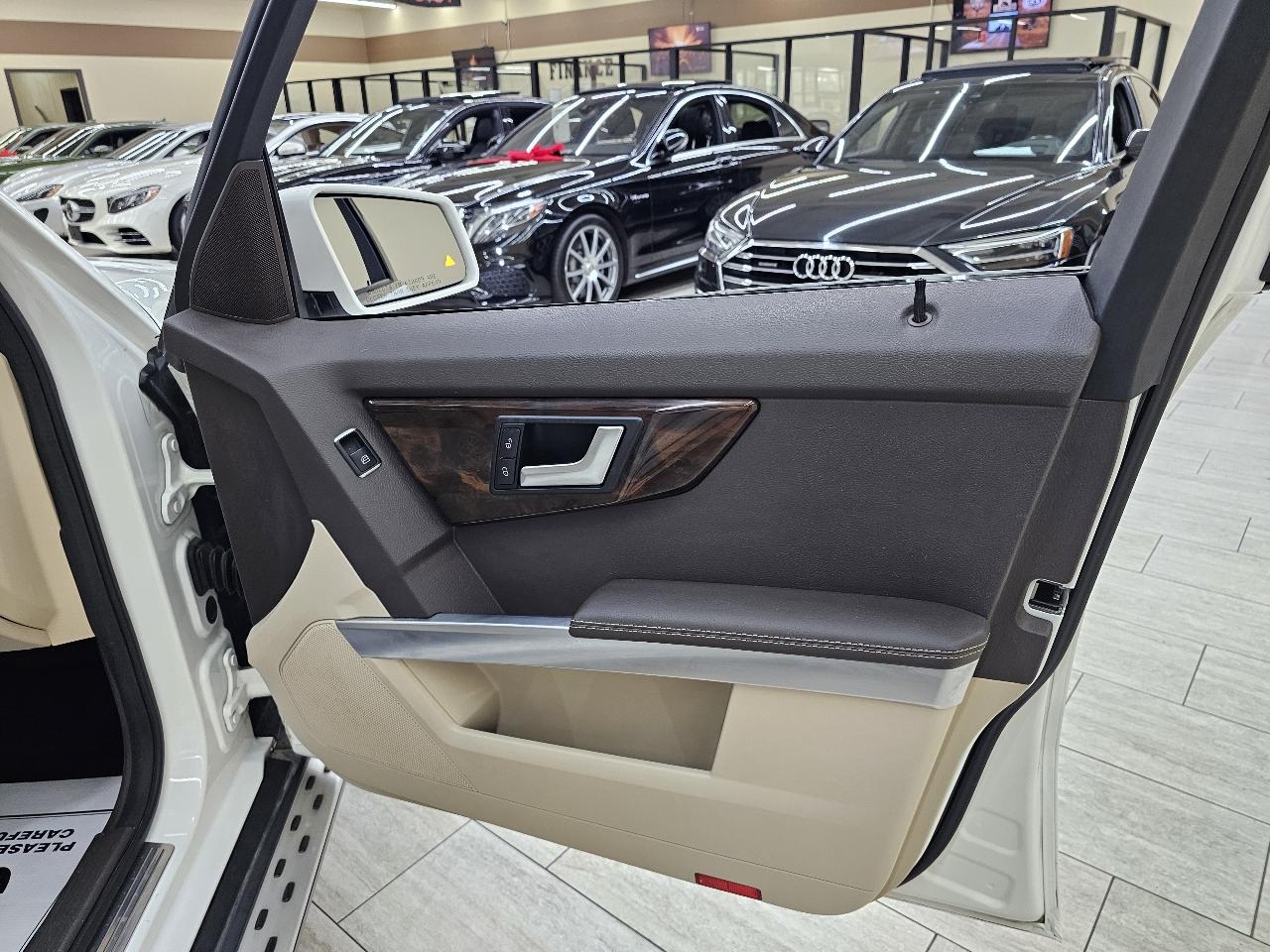 Mercedes-Benz GLK-Class GLK350 4MATIC 2014