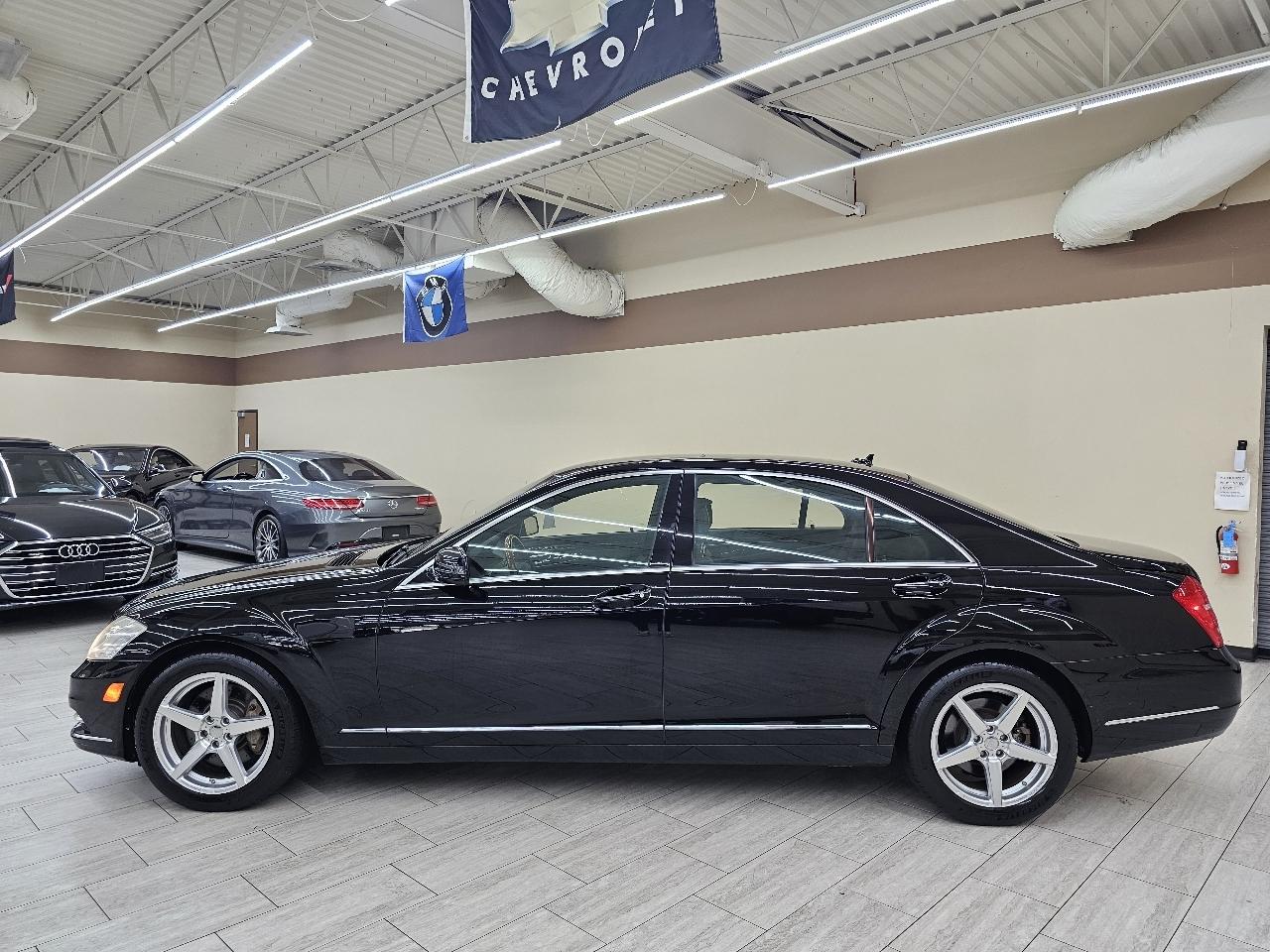 Mercedes-Benz S-Class S550 4-MATIC 2010