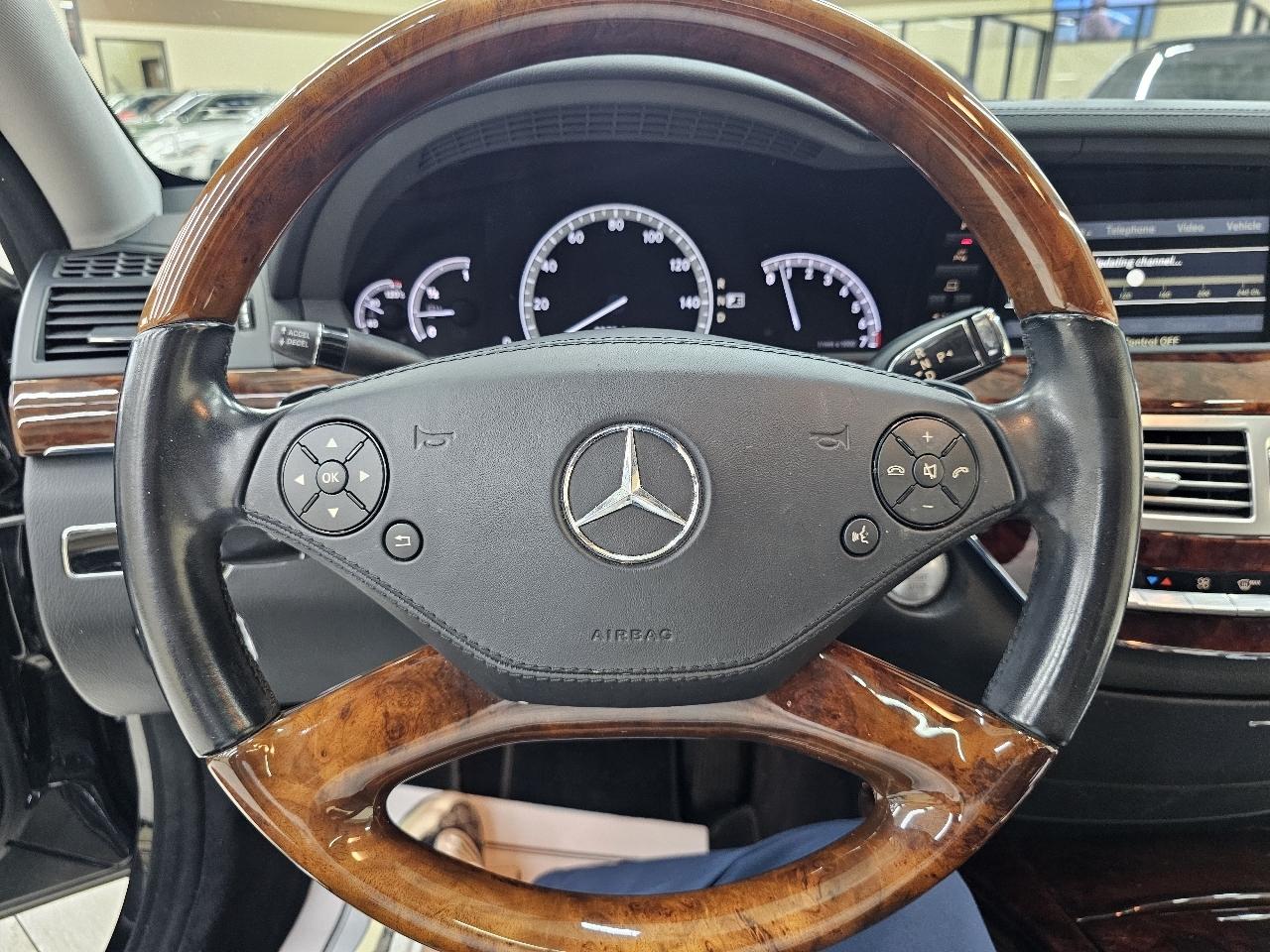 Mercedes-Benz S-Class S550 4-MATIC 2010