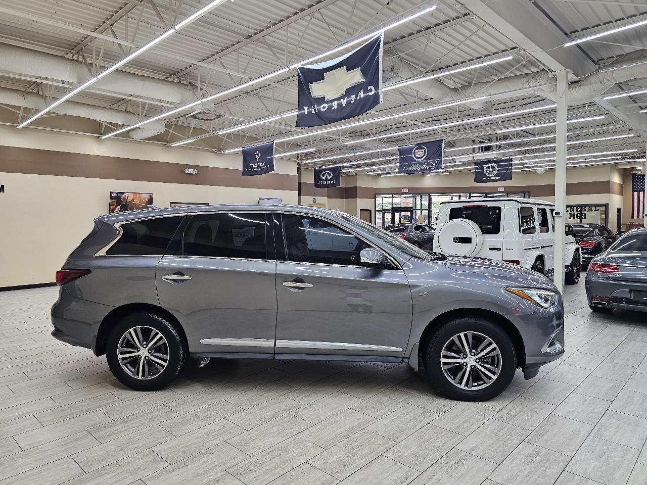 Infiniti QX60 PURE 2020