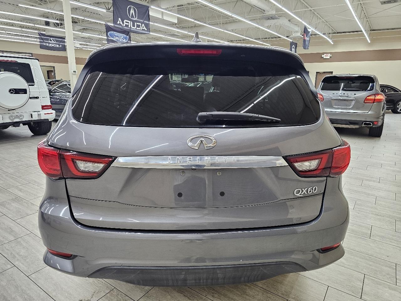 Infiniti QX60 PURE 2020