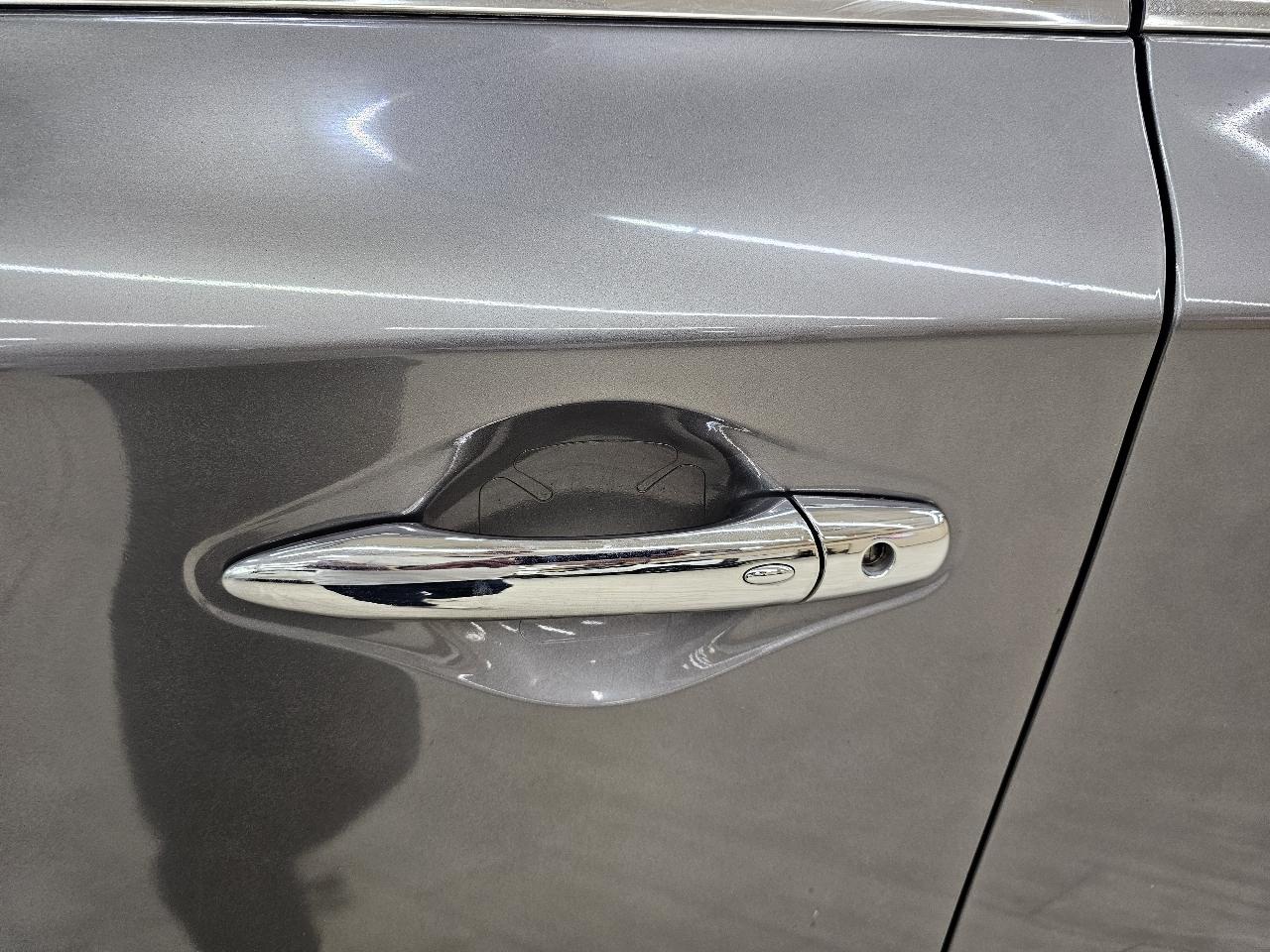 Infiniti QX60 PURE 2020