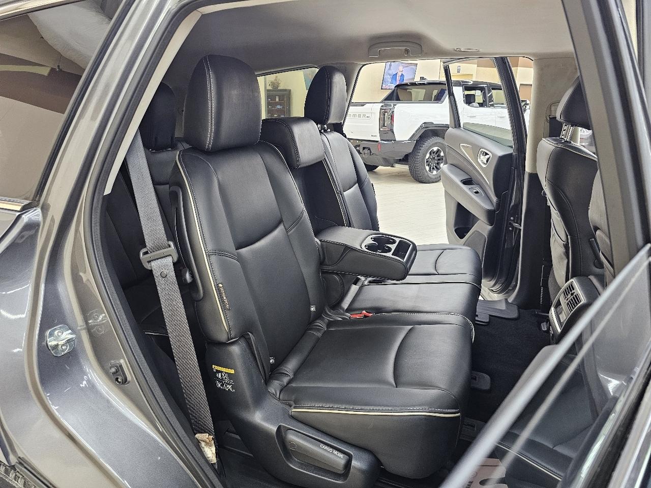 Infiniti QX60 PURE 2020