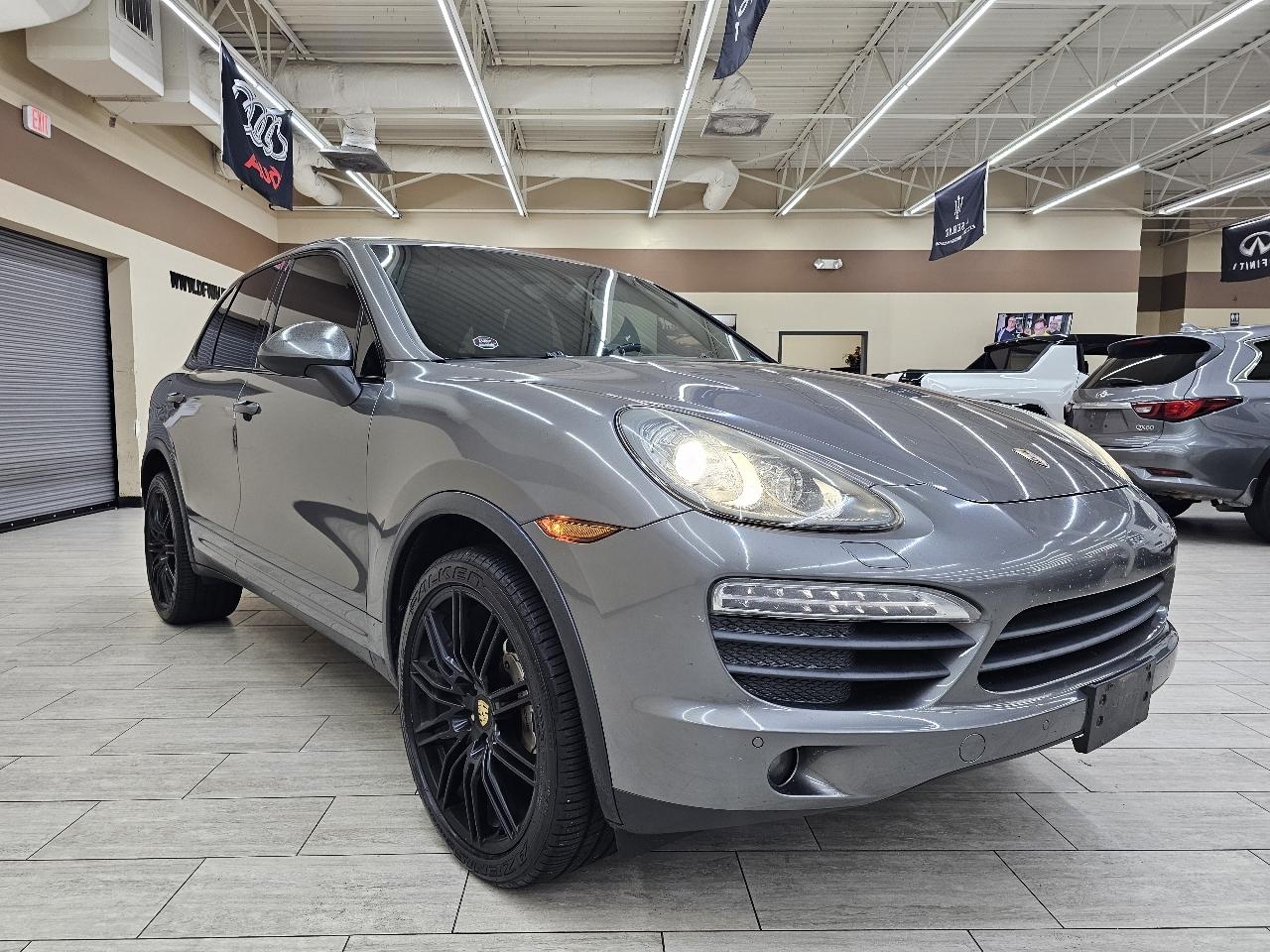 Porsche Cayenne S 2011