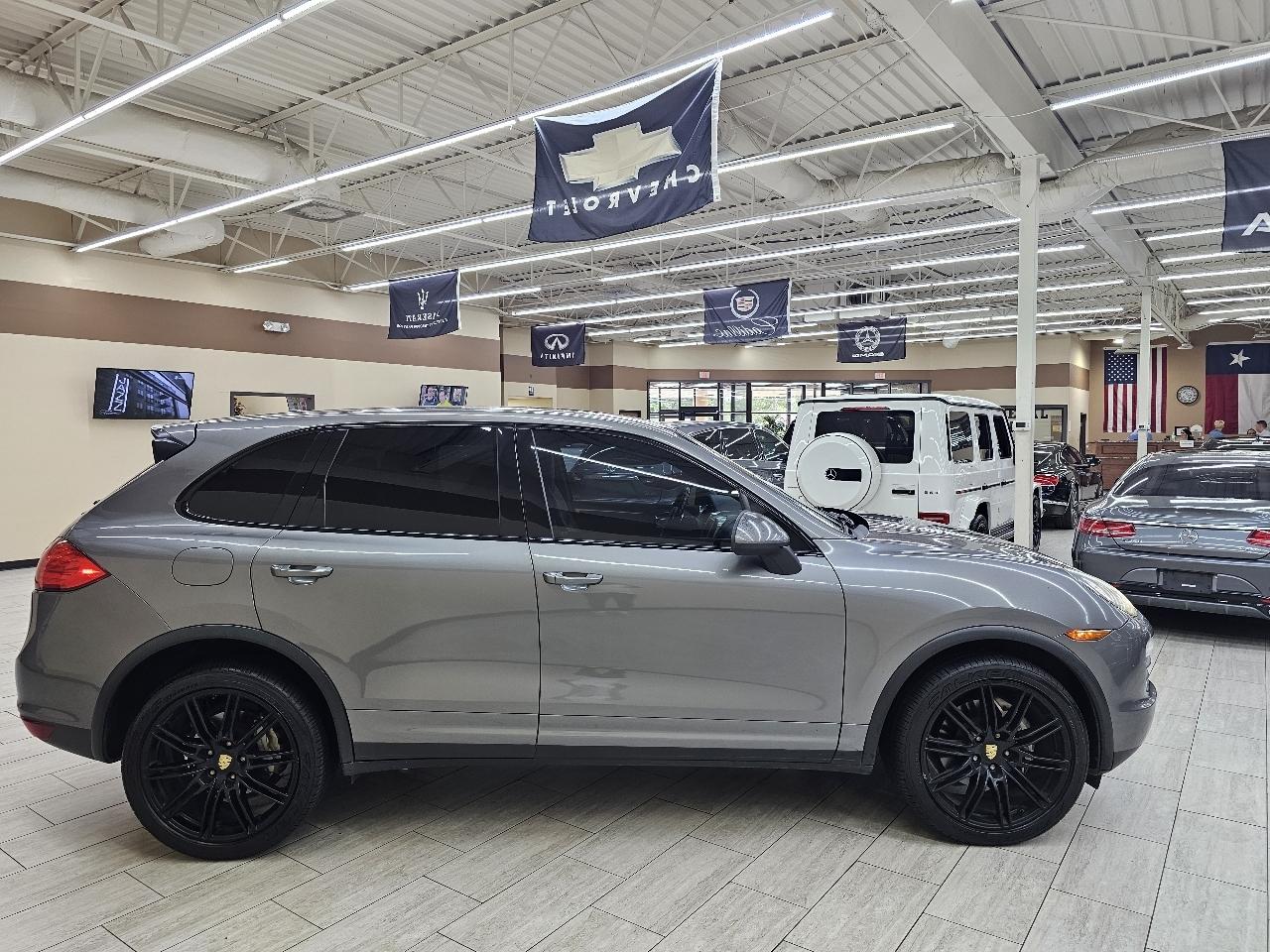 Porsche Cayenne S 2011