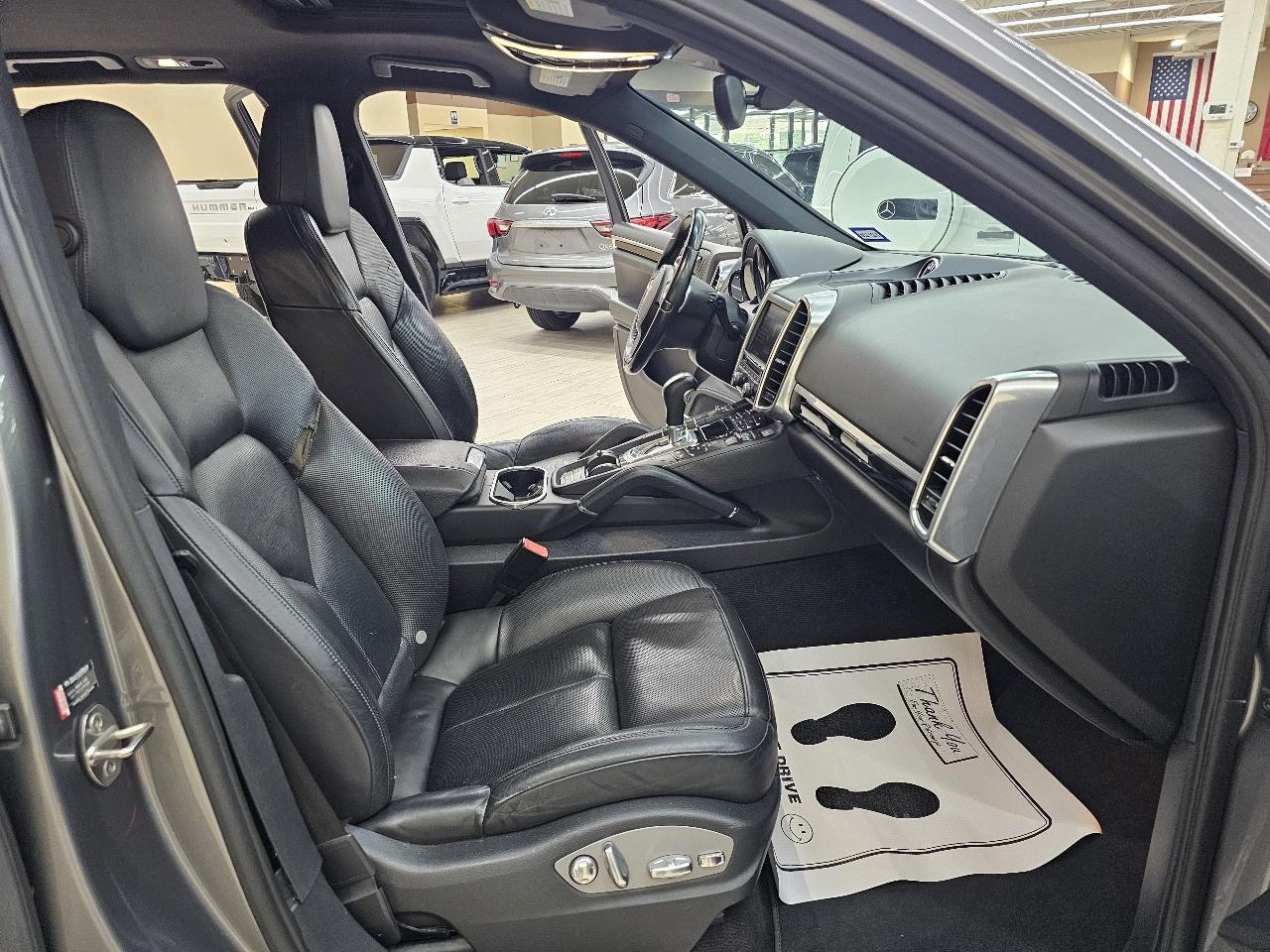 Porsche Cayenne S 2011